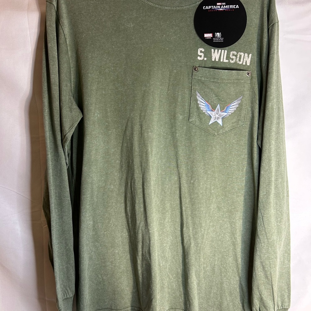 Marvel Captain America “S. Wilson” Long Sleeve Shirt – Size M